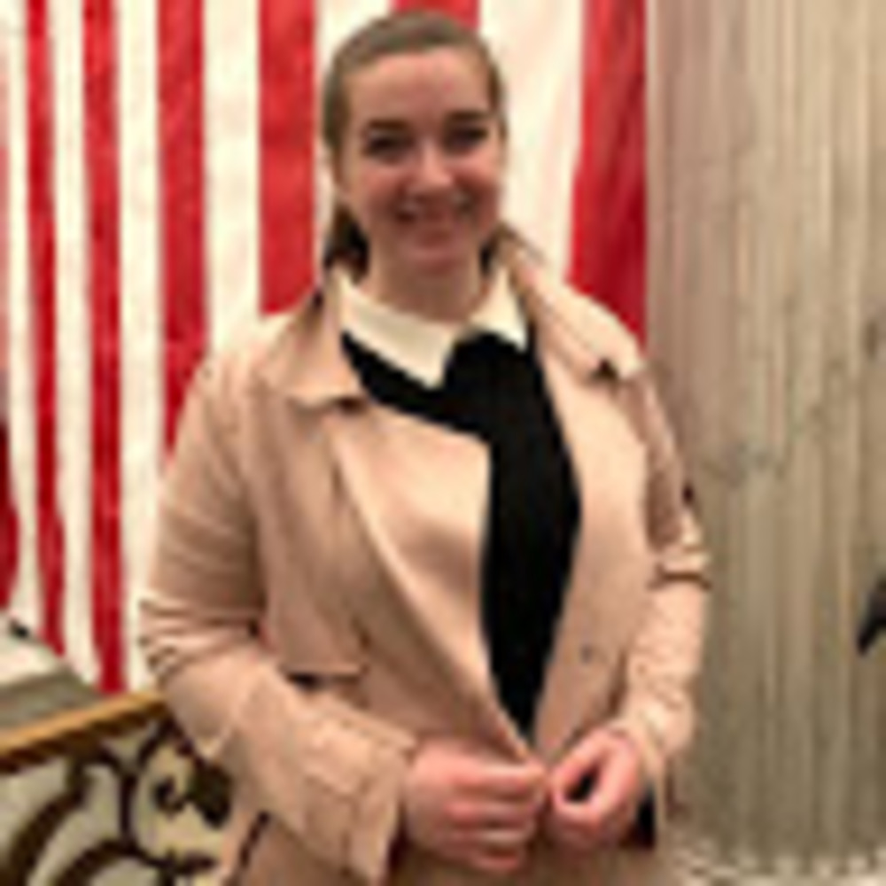 Meet your Posher, Ali